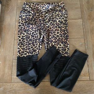 Scrunch butt Lepard Print Leggings